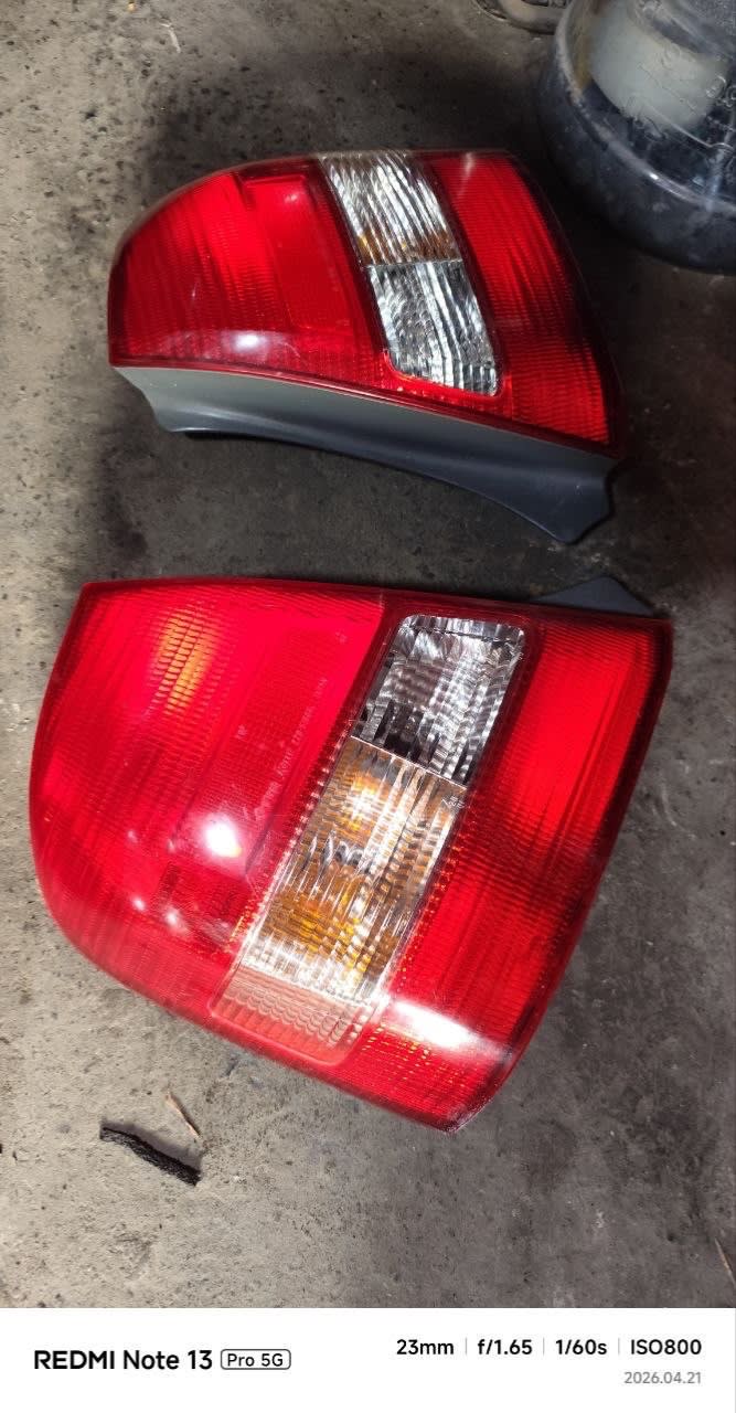 Tail lights Mazda 323