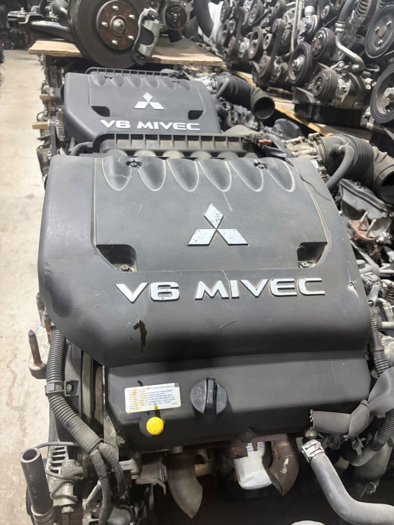 Engine + AT Mitsubishi 6B31