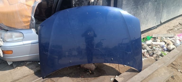 Hood Toyota Corolla Spacio