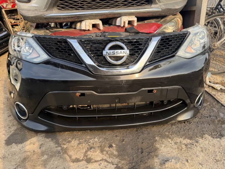 Nose cut Nissan Qashqai F2511-4EAMH