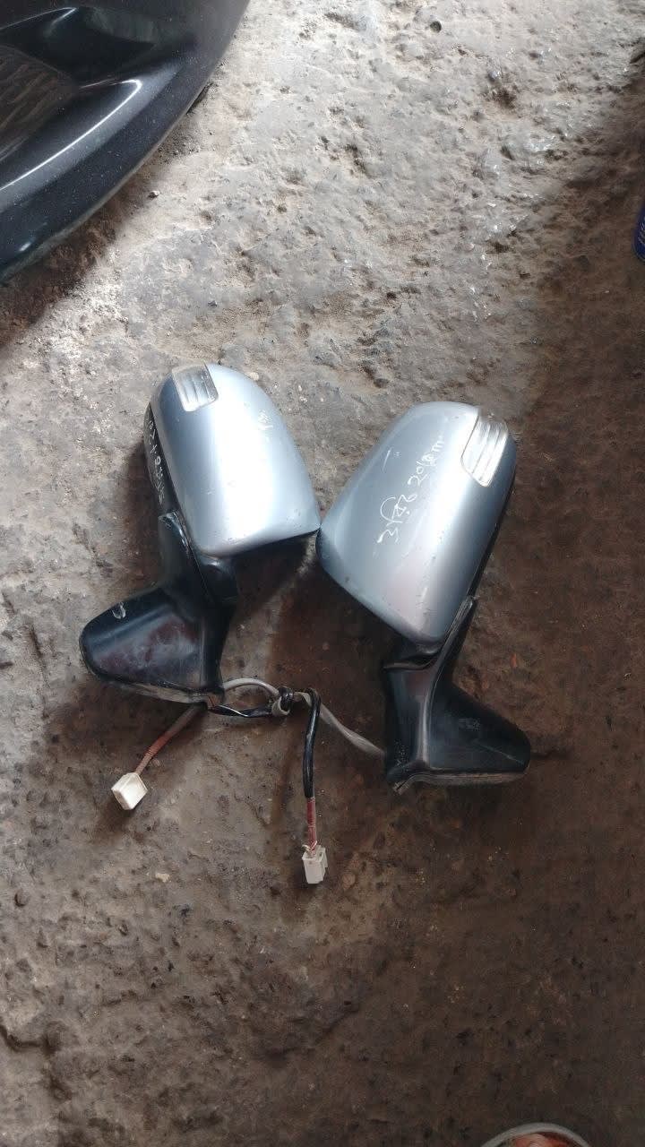 Headlights Toyota Auris