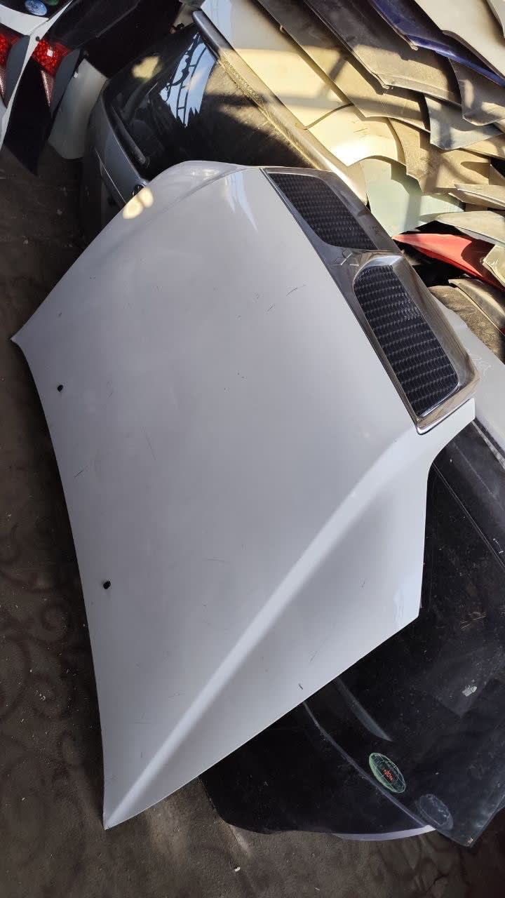 Hood Mitsubishi Lancer