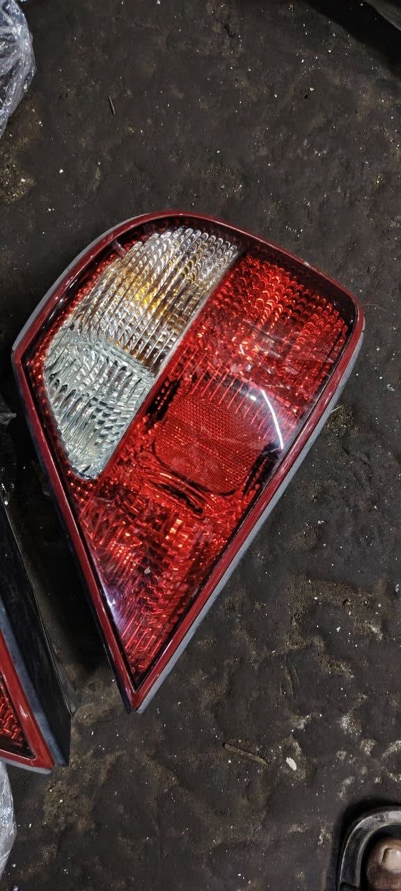 Tail lights Nissan Wingroad