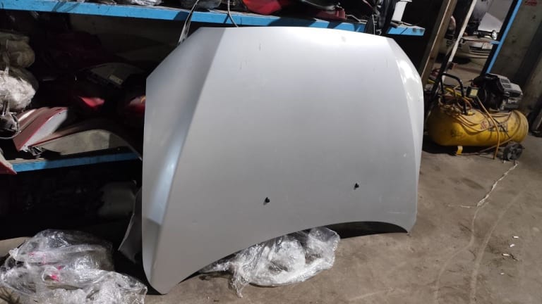 Hood Mitsubishi Lancer