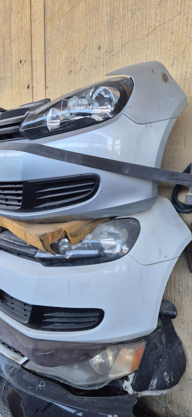 Nose cut Volkswagen Golf