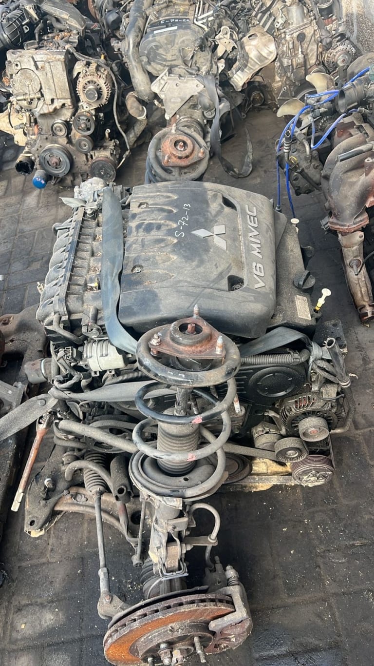 Engine + AT Mitsubishi 6B31