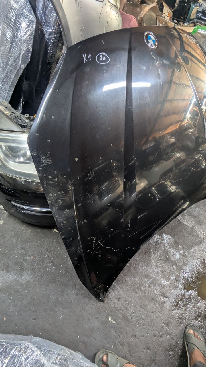 Nose cut + Hood BMW X1 used in Sharjah — photo 6