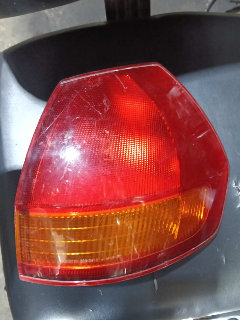 Nissan Wingroad Стоп сигнал 1шт