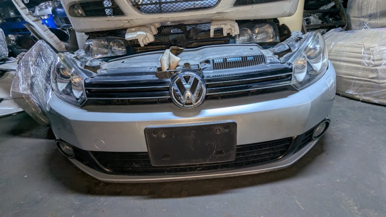 Nose cut + Mirror + Tail lights Volkswagen Golf 6 used in Sharjah — photo 2