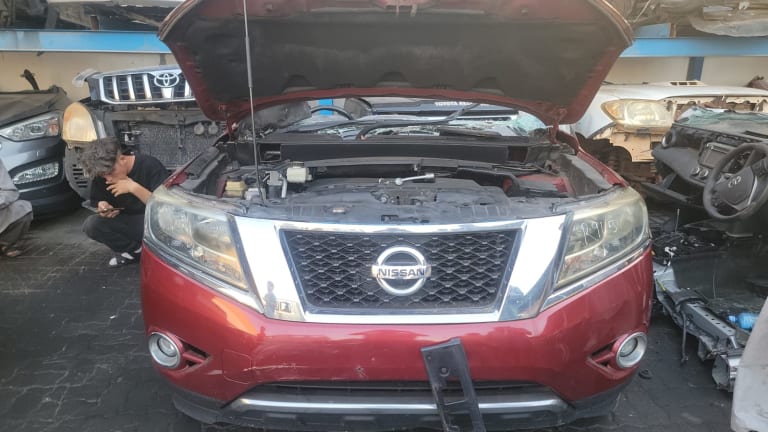 Nissan Pathfinder Ноуска,т Капот, Крылья 2шт