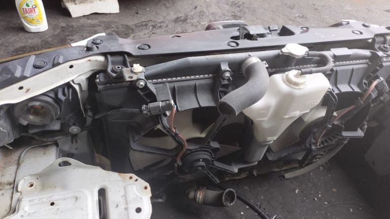 Nose cut Honda Accord used in Sharjah — photo 2