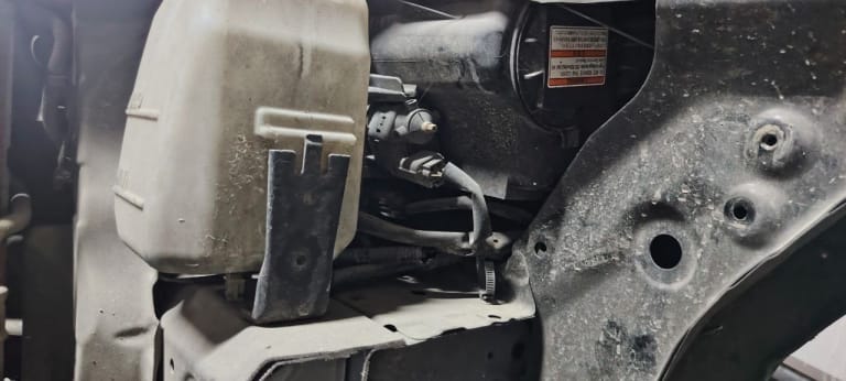 Nose cut Honda Accord used in Sharjah — photo 2