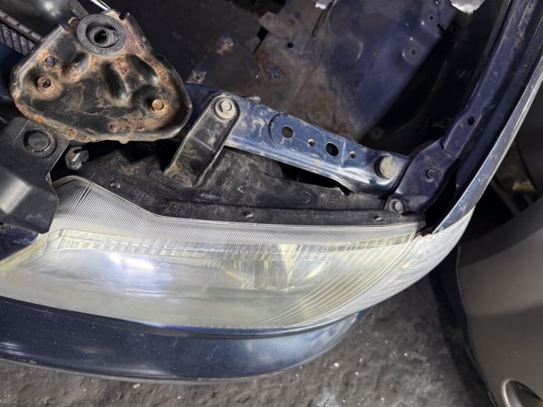 Nose cut Nissan Sunny used in Sharjah — photo 2