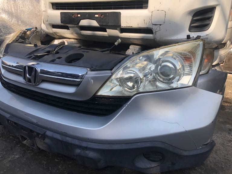 Nose cut Honda CR-V used in Sharjah — photo 6