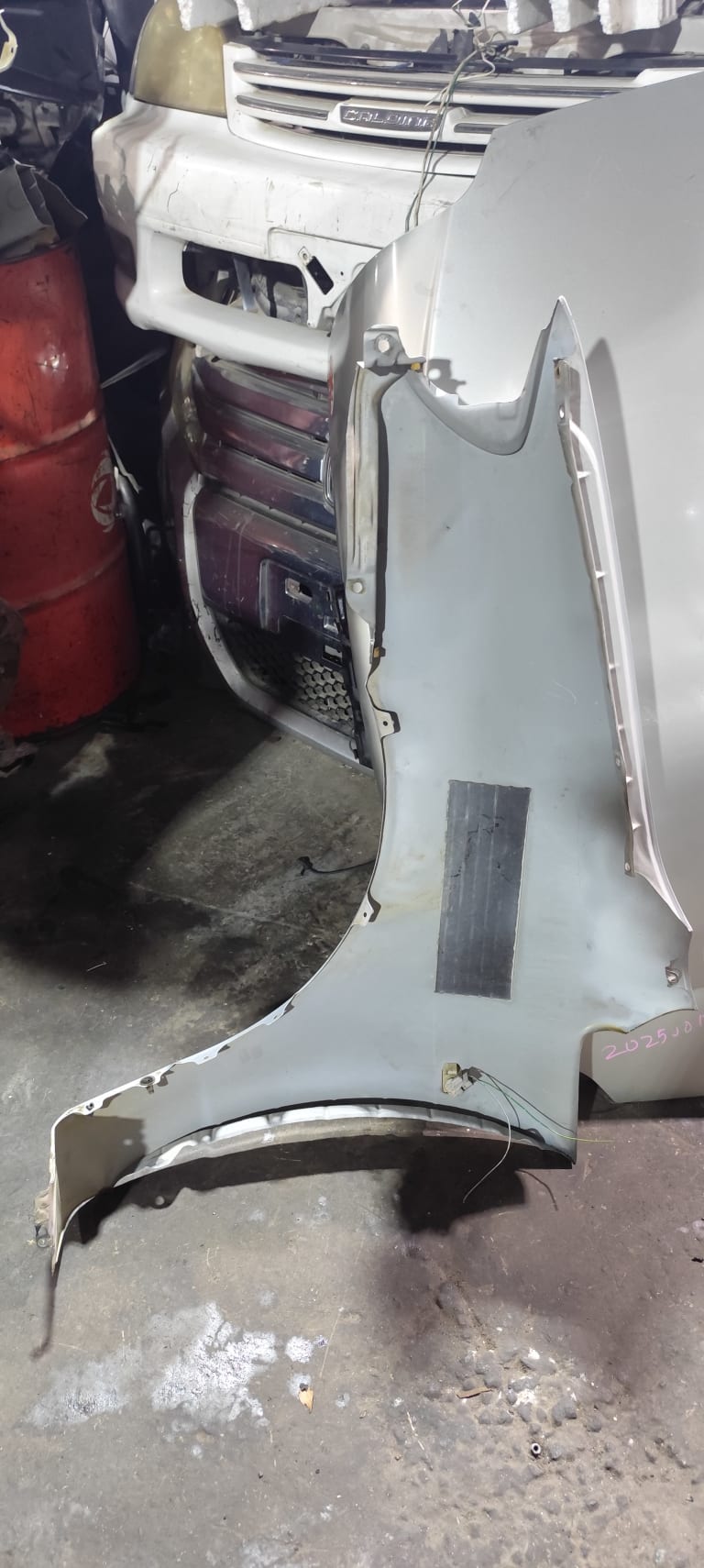 Fender Toyota Corolla Spacio used in Sharjah — photo 2
