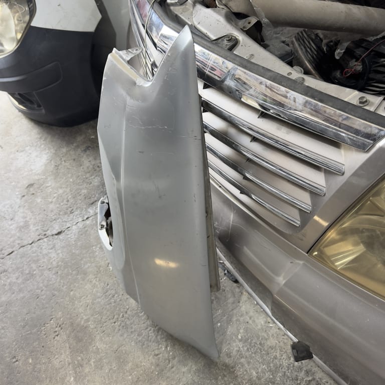 Fender Mazda Demio used in Sharjah — photo 6