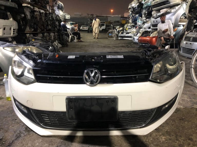 Volkswagen Polo Ноускат (ксенон)
