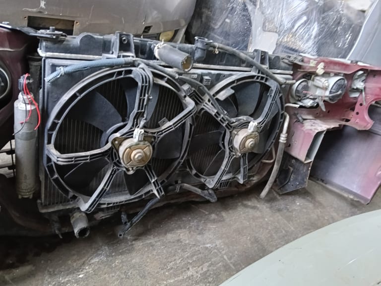 Nose cut Nissan Sunny used in Sharjah — photo 2