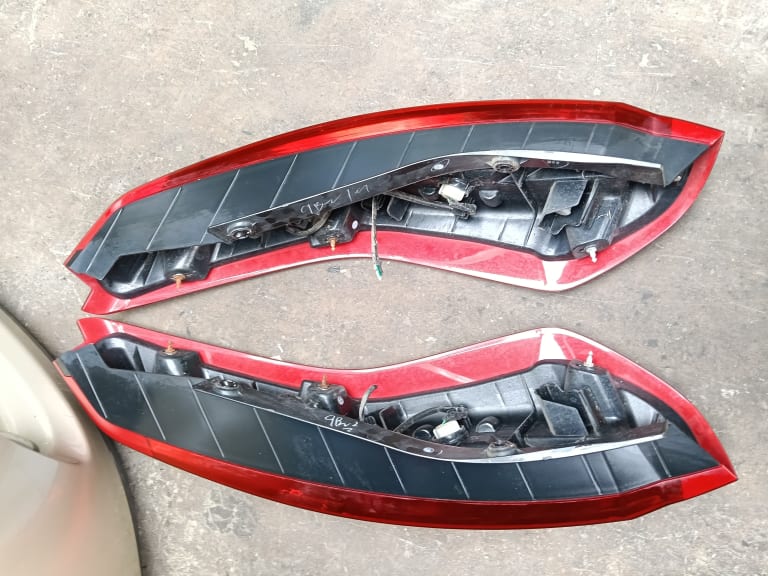 Tail lights Nissan X-Trail used in Sharjah — photo 4