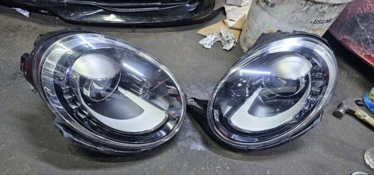 Bumper + Headlights + Radiator Volkswagen Beetle used in Sharjah — photo 2