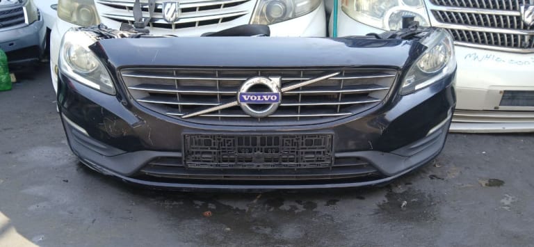 Nose cut Volvo V60