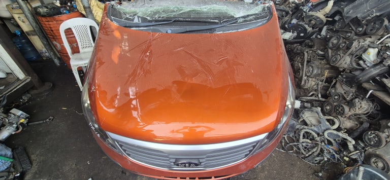 Nose cut + Hood + Fender Kia used in Sharjah — photo 6