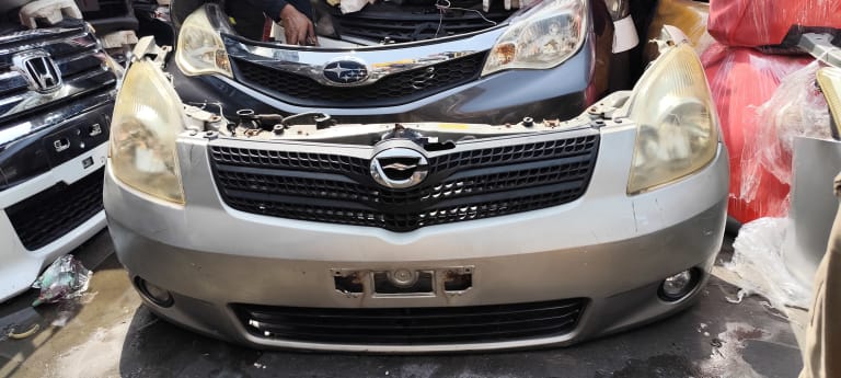 Toyota Corolla Spacio Ноускат 