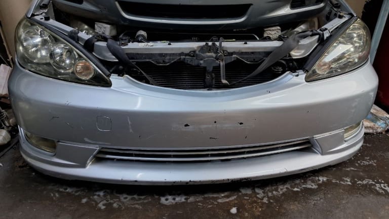 Nose cut Toyota Camry used in Sharjah — photo 2