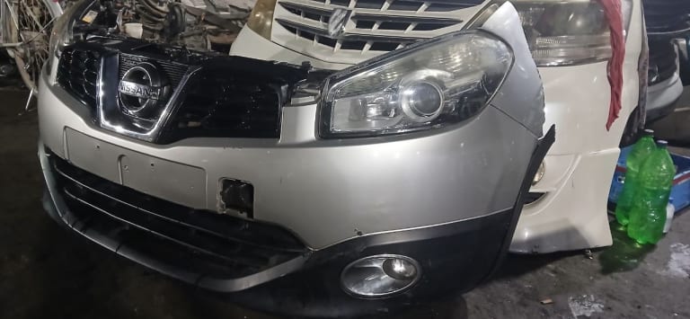 Nose cut Nissan Qashqai used in Sharjah — photo 2
