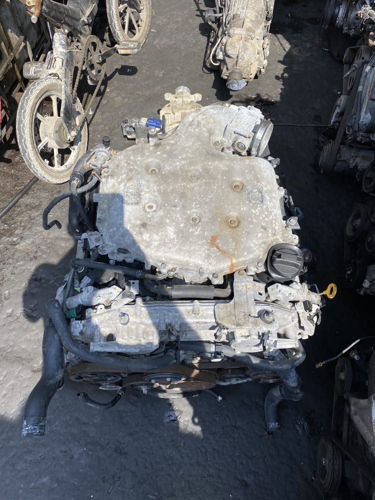 Engine + AT Infiniti VQ35 used in Sharjah — photo 2