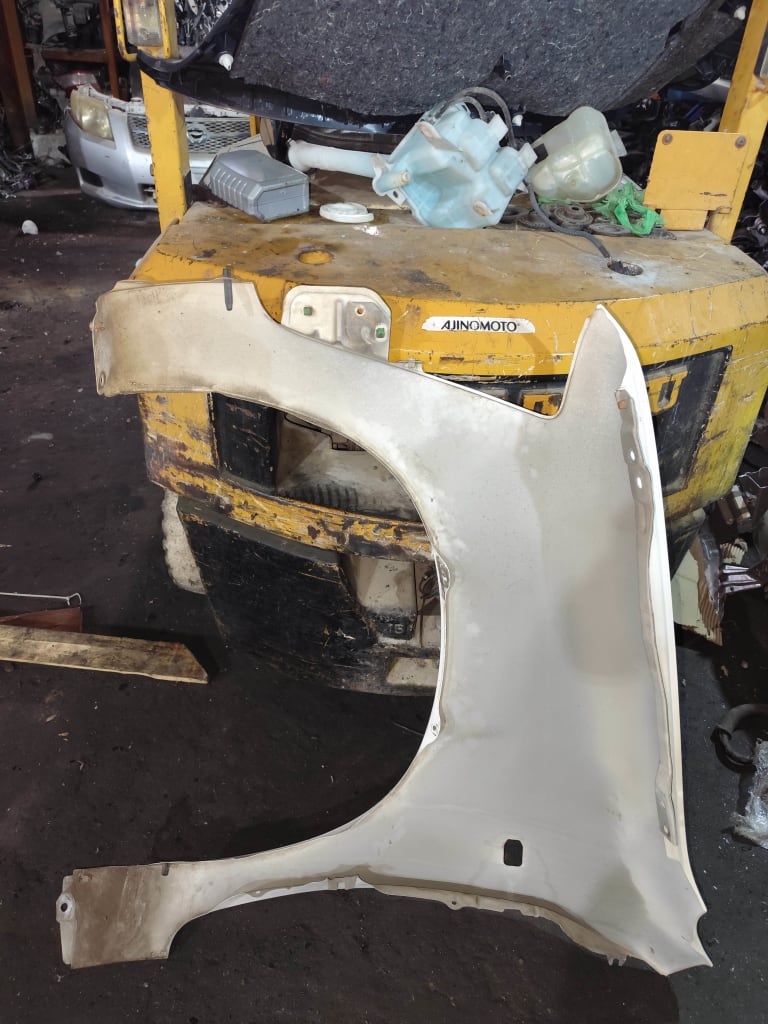 Fender Toyota Probox used in Sharjah — photo 2