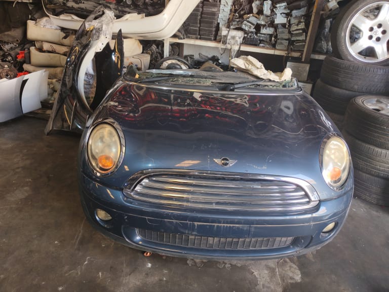 Half cut MINI used in Sharjah — photo 5