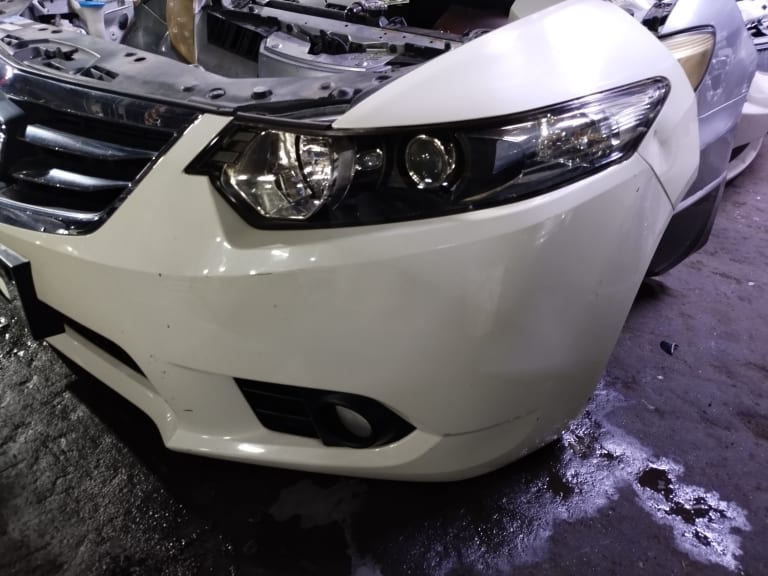 Nose cut Honda Accord used in Sharjah — photo 2