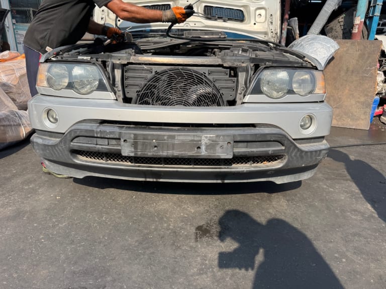 BMW E53 Ноускат