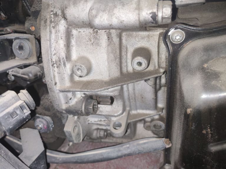 Automatic transmission Volkswagen DQ500 used in Sharjah — photo 5