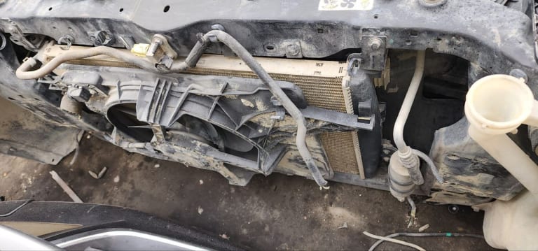 Nose cut Nissan Qashqai used in Sharjah — photo 9
