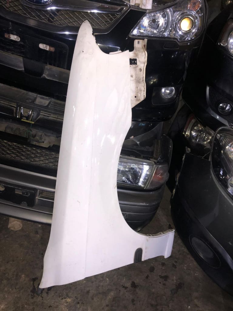 Fender Nissan Sunny used in Sharjah — photo 4
