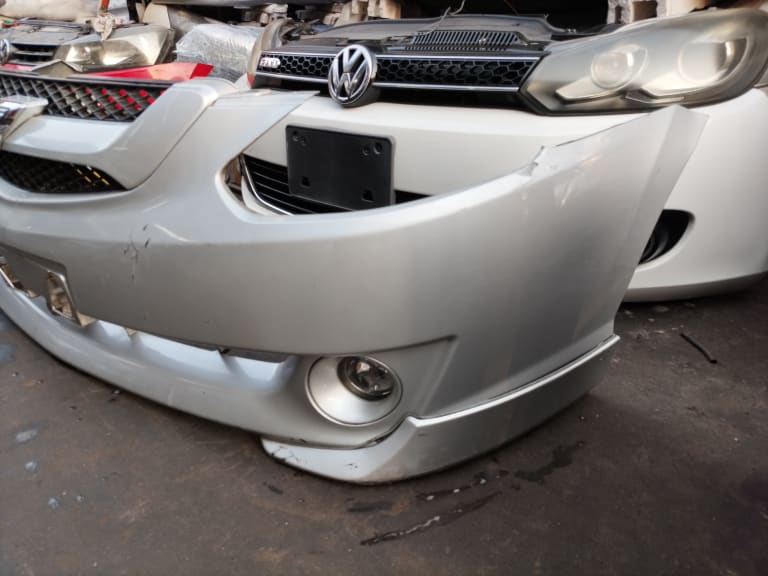 Bumper + Grille Toyota Caldina used in Sharjah — photo 2