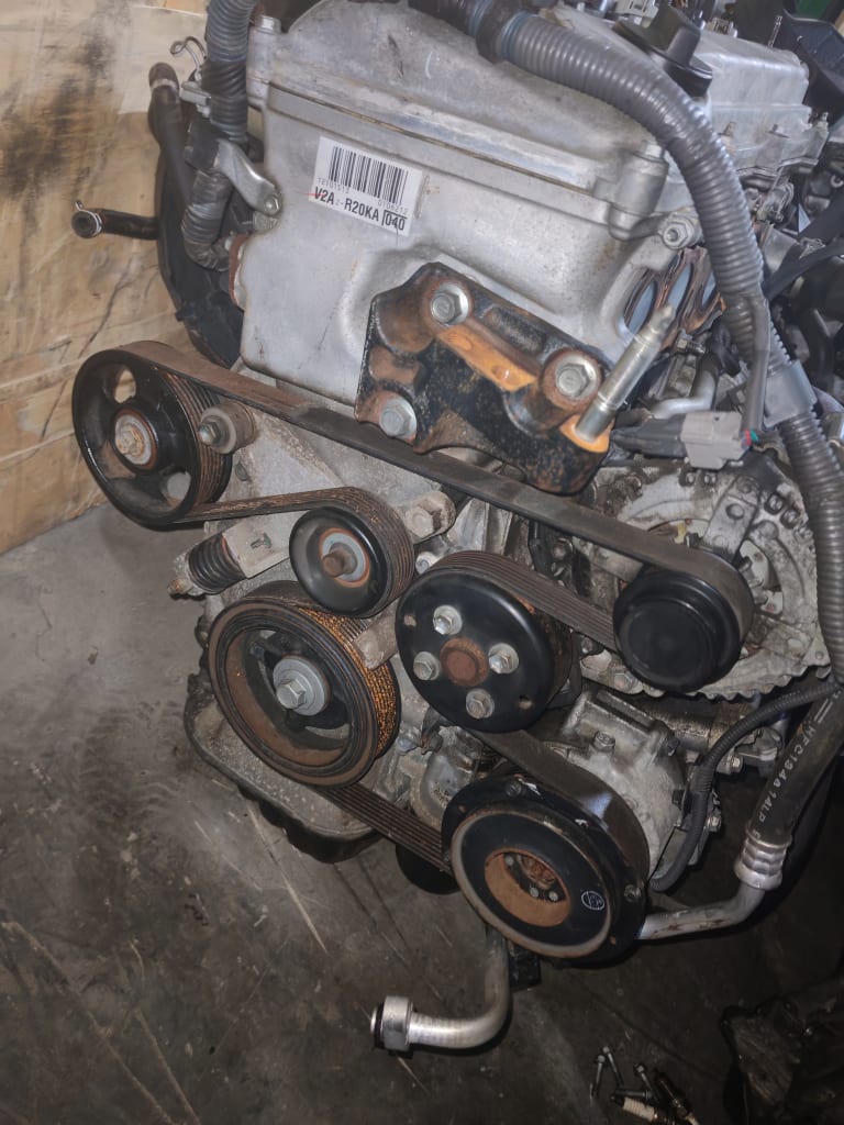 Engine Toyota 2AZ used in Sharjah — photo 2