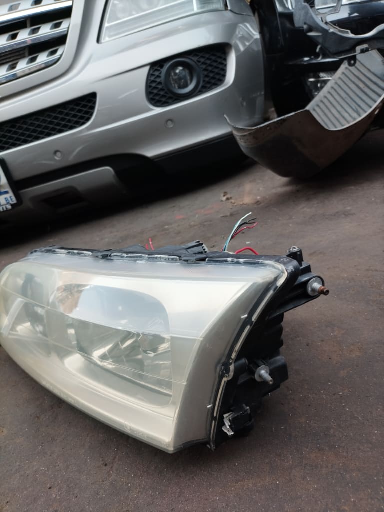 Headlights + Other Toyota Mark