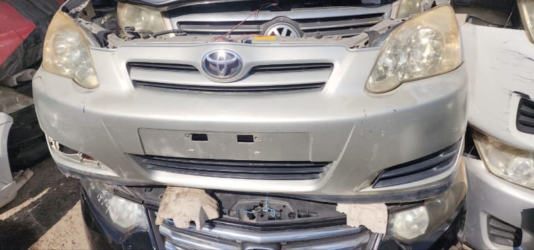 Bumper + Headlights Toyota Corolla Runx