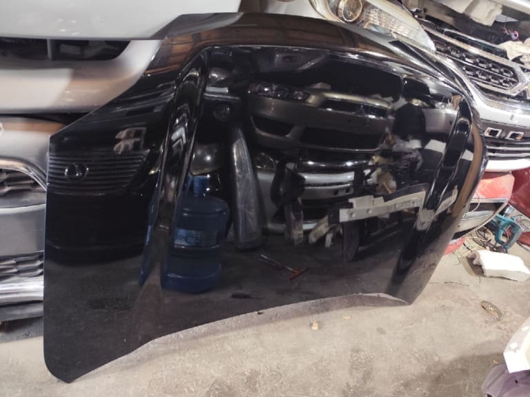 Hood Nissan X-Trail used in Sharjah — photo 2