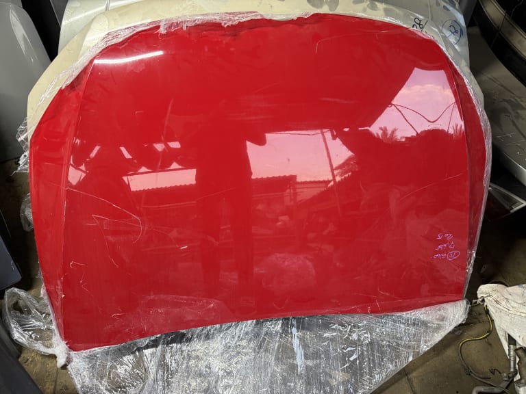 Nose cut + Hood + Fender Volkswagen Golf 7 used in Sharjah — photo 2