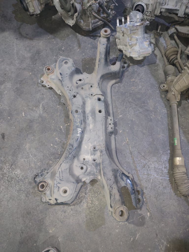 Suspension Toyota RAV4 used in Sharjah — photo 2