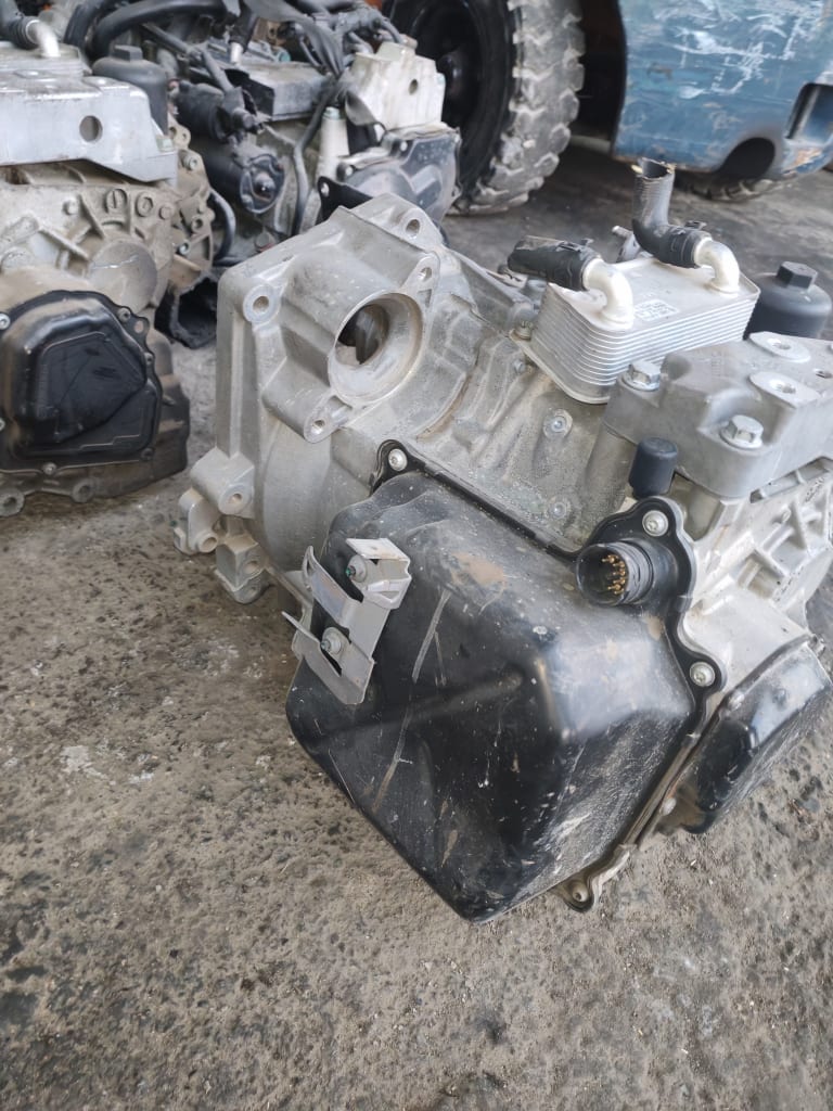 Automatic transmission Volkswagen DSG6 used in Sharjah — photo 3