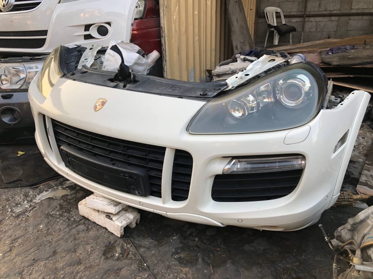 Nose cut + Hood + Fender Porsche Cayenne used in Sharjah — photo 7