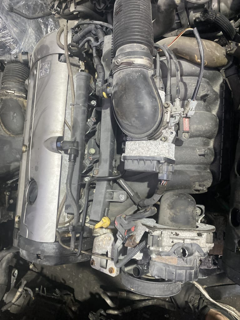 Engine Peugeot RF-N RFN used in Sharjah — photo 3