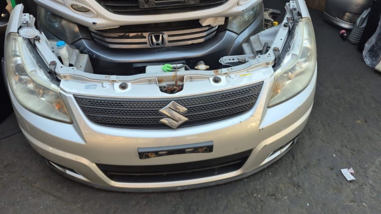 Suzuki SX4 Ноускат 