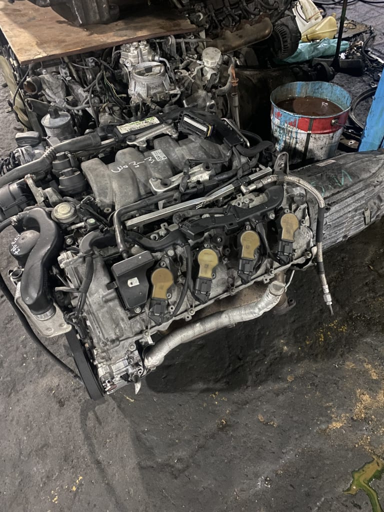 Engine + AT Mercedes-Benz 273.967 used in Sharjah — photo 2