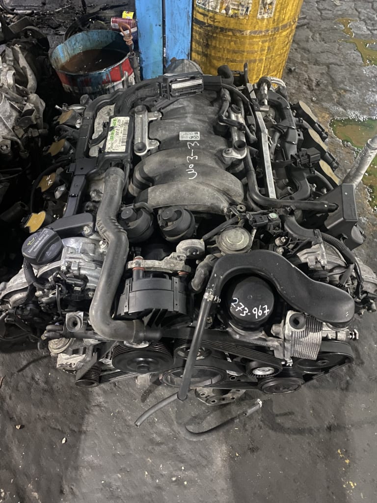 Engine + AT Mercedes-Benz 273.967 used in Sharjah — photo 3